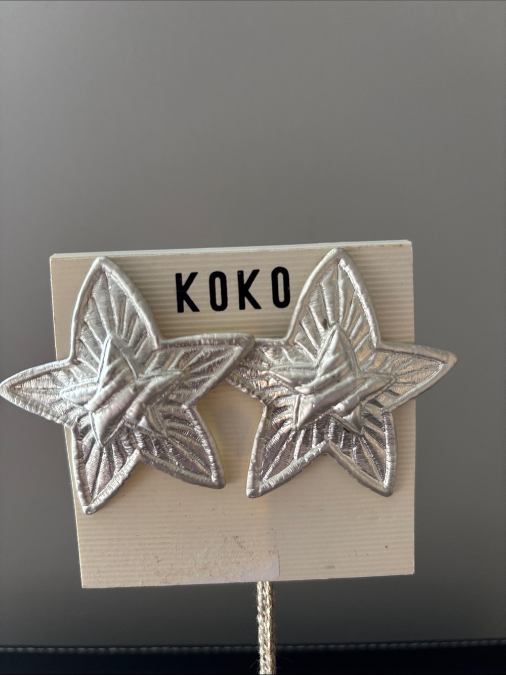 80’s-90’s Clip on Vintage Dead Stock KOKO Matte Silver Star Patch Earrings 2.25”